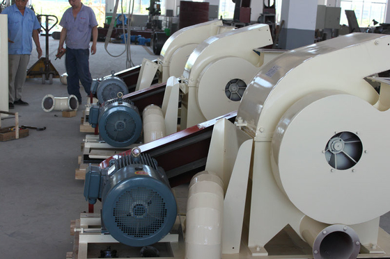 Milho granulado da alimentação da moagem, máquina do moinho de martelo de Sorghu 24 com câmara de moedura 400mm FSP60
